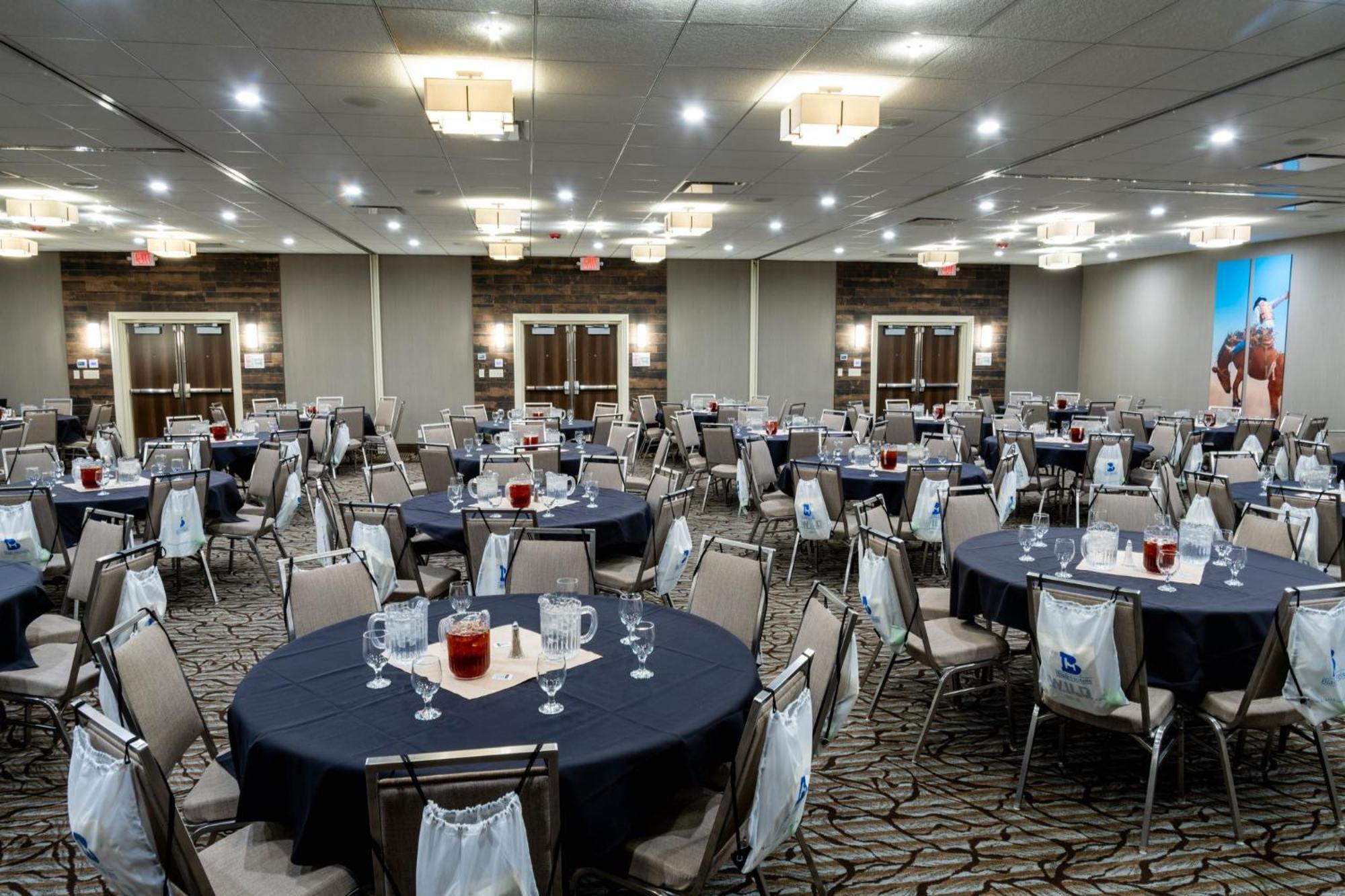 Holiday Inn Cody - Convention Center By Ihg Kültér fotó